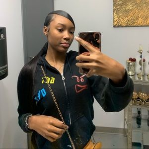 Meet your Posher, Mya